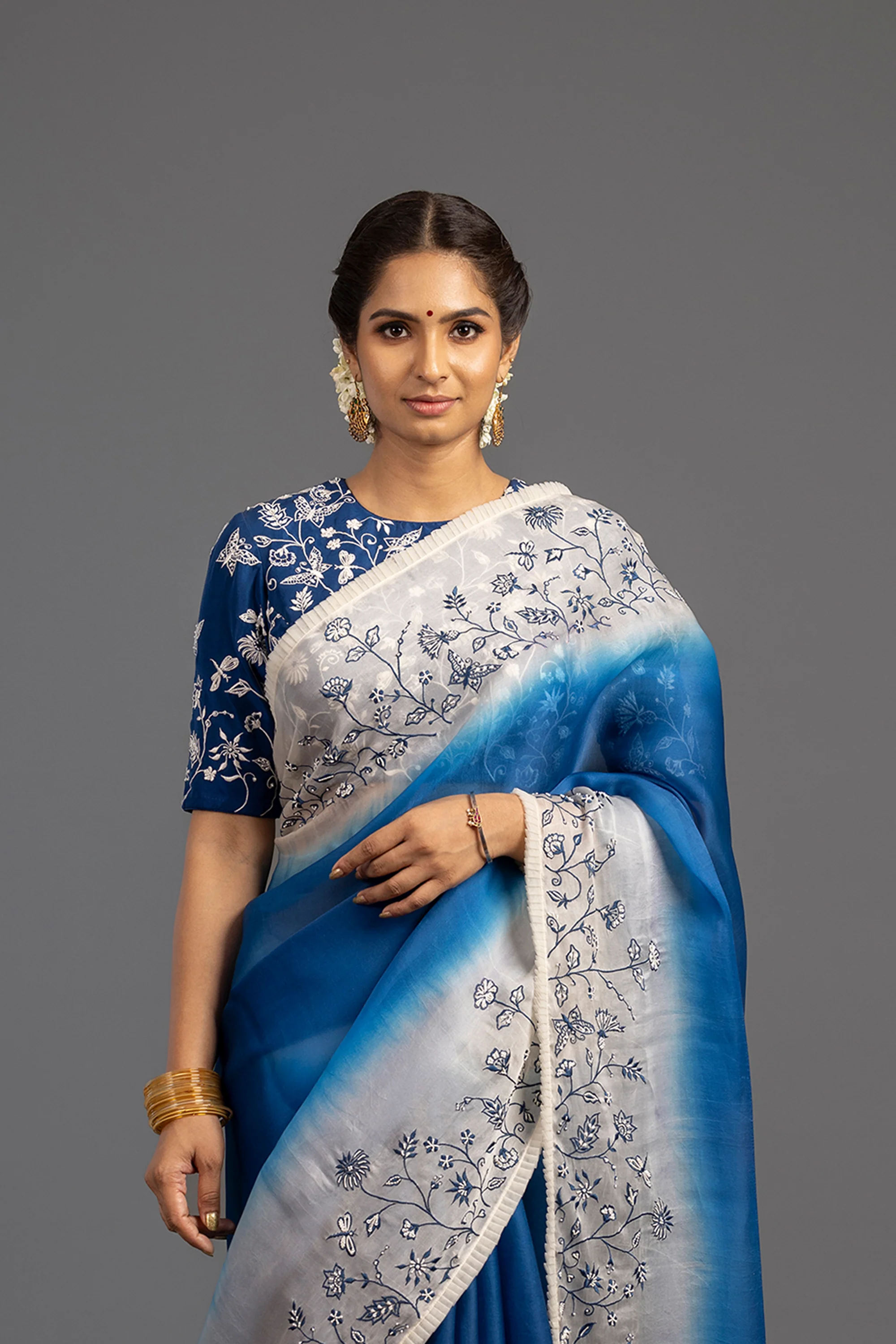Avya